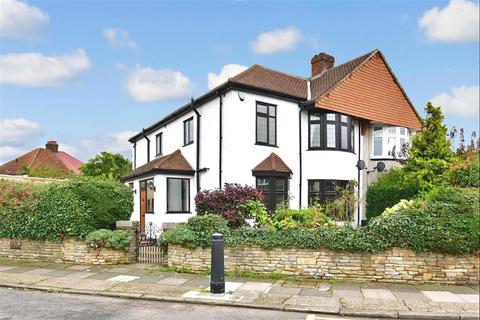 106 Blendon Road, Bexley, DA5 1BS
