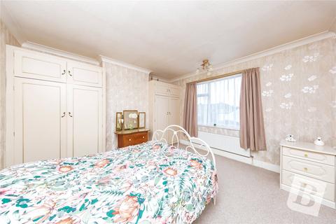 82 Crowlands Avenue, Romford, RM7 9HX