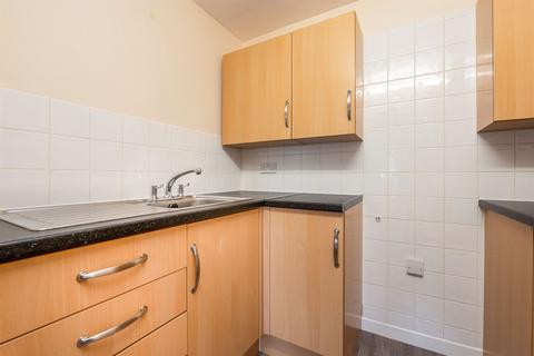 undefined, 67 Homegrove House, Grove Road North PO5