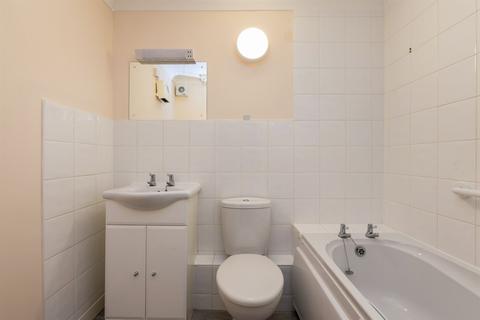 undefined, 67 Homegrove House, Grove Road North PO5
