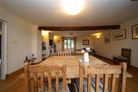 93 Pitchers Hill, Wickhamford, Evesham, WR11 7RT
