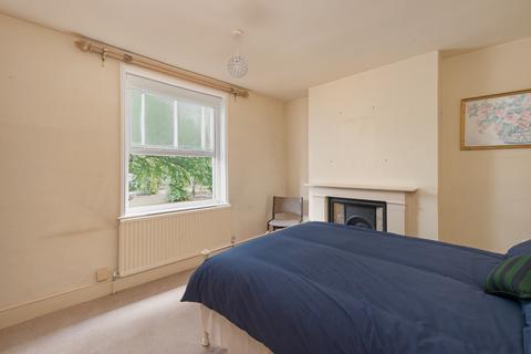 38 Castle Row, Canterbury, CT1 2QY