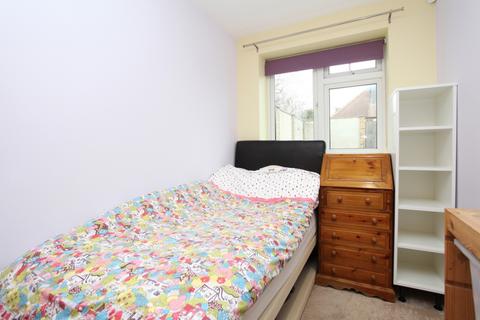 75b Studley Grange Road, London, W7 2LU