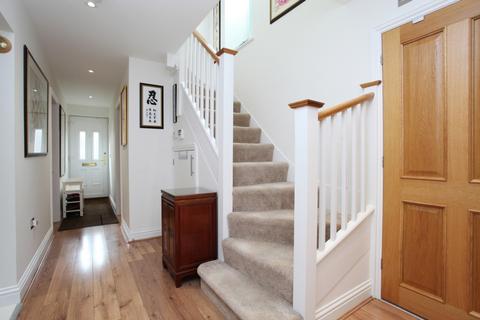 75b Studley Grange Road, London, W7 2LU