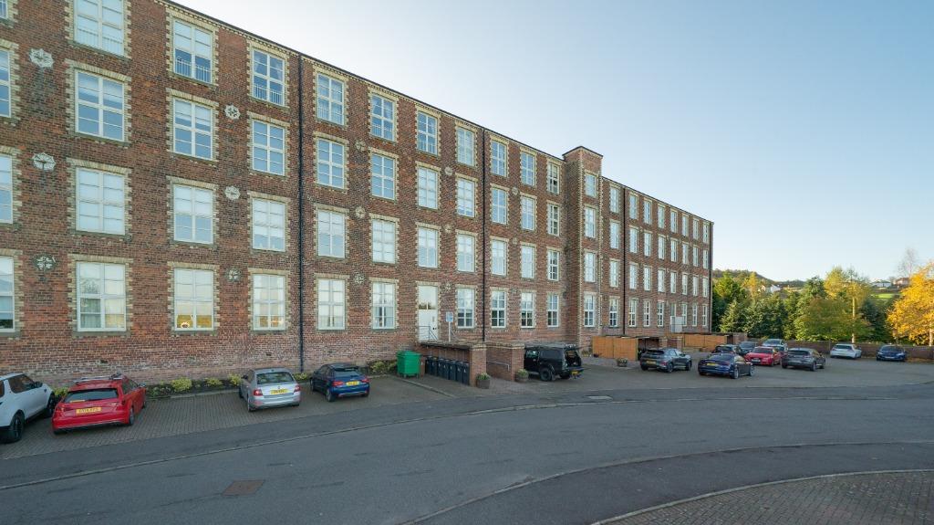 Woolcarders Court, Cambusbarron, Stirling, FK7 9RA 2 bed ground floor