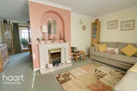 7 Aston Green, Dunscroft, Doncaster, DN7 4HQ