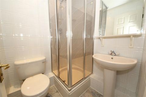 20 Village Park Close, Enfield, EN1 2SG