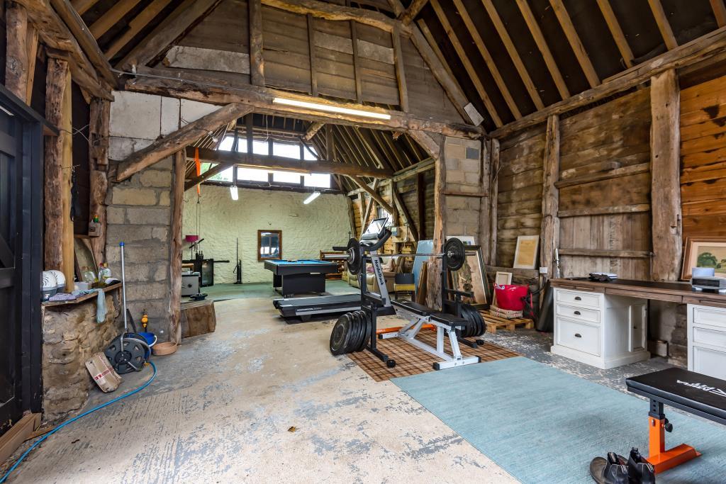 Barn
