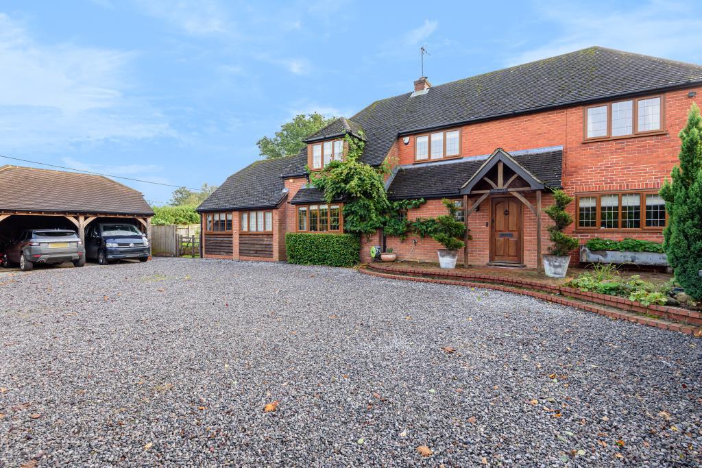 Ball Hill, Newbury, RG20 4 bed detached house £975,000