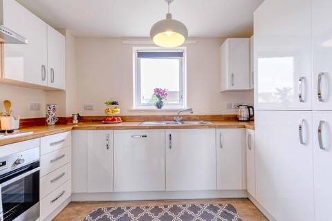Flat 5 Guild Close, Witney, OX28 5DL