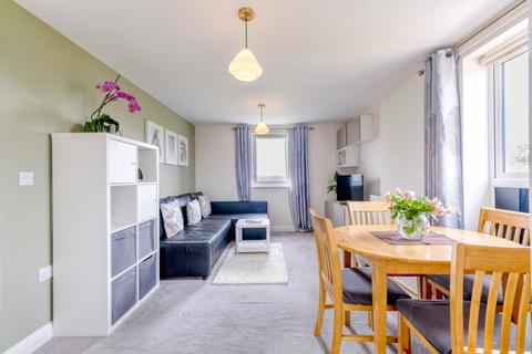 Flat 5 Guild Close, Witney, OX28 5DL