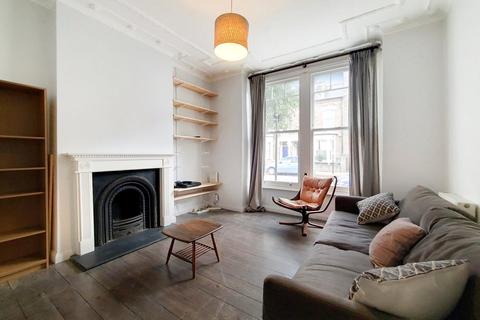 17b Hatchard Road, London, N19 4NG