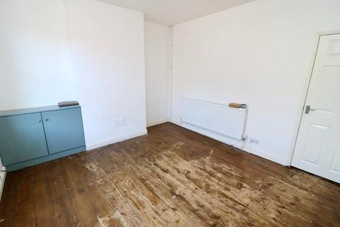 99 Loscoe Road, Heanor, DE75 7FG
