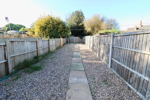 99 Loscoe Road, Heanor, DE75 7FG