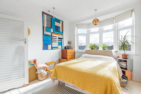 35 De Frene Road, London, SE26 4AB