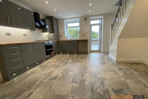 11 Conway Road, Treorchy, CF42 6UW