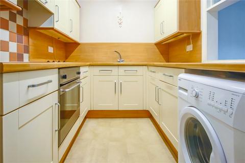 2 bedroom apartment to rent, Milton Gardens, Wokingham, RG40