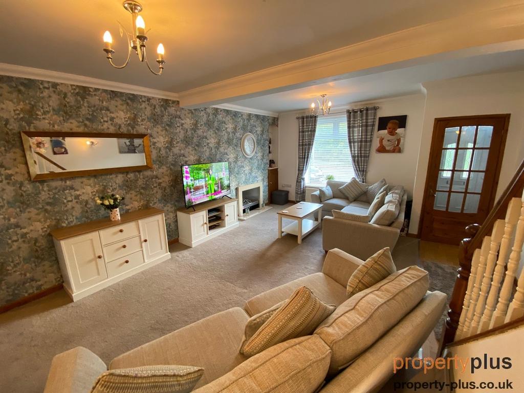 Glynfach Road, Porth Porth 3 bed terraced house £159,950