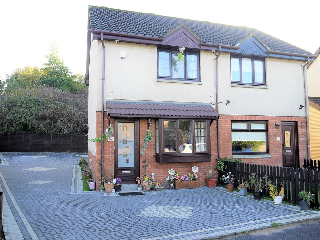 Leander Crescent, Bellshill, ML4 2 bed semidetached house £125,000