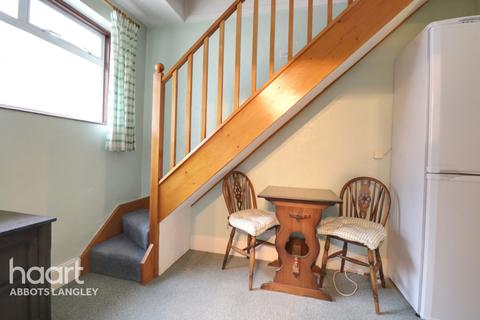 34 Hamilton Road, Hunton Bridge, Kings Langley, WD4 8PZ