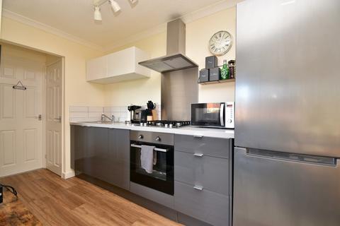 8 Carters Close, Stevenage, SG2 9QA
