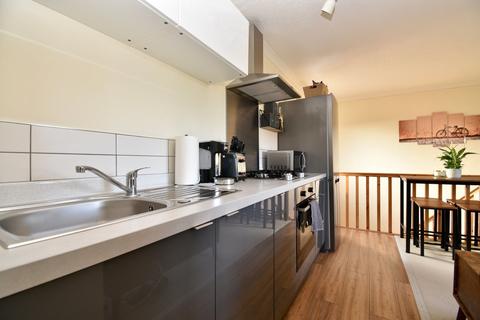 8 Carters Close, Stevenage, SG2 9QA