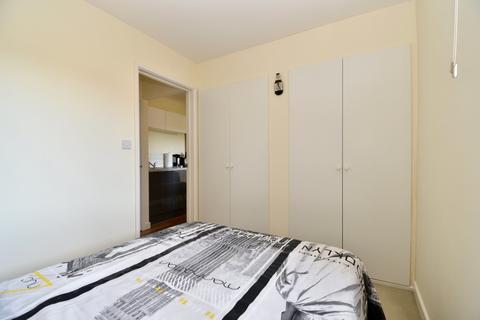 8 Carters Close, Stevenage, SG2 9QA