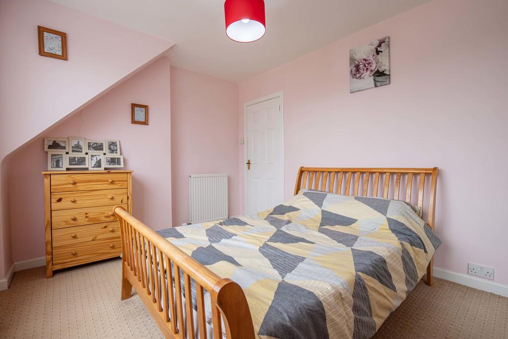 Bedroom2 Angle2