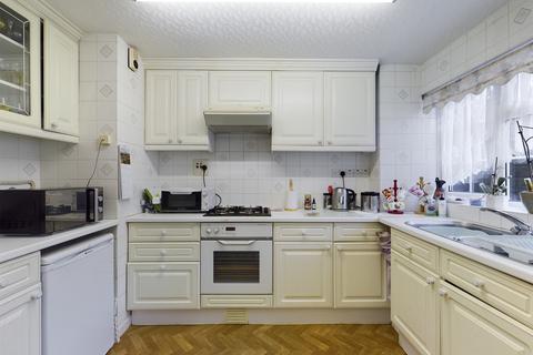 103 Ridge Langley, South Croydon, CR2 0AQ