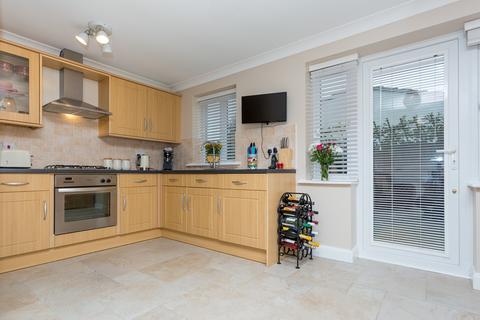 3 Apple Tree Garth, Leven, Beverley, HU17 5JY
