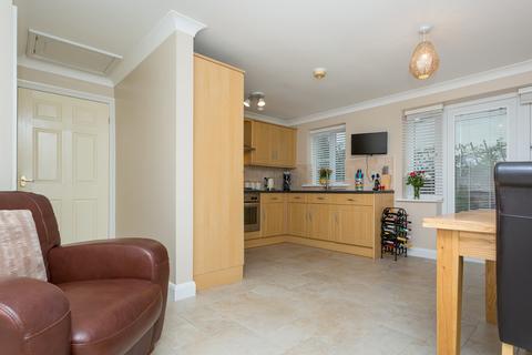 3 Apple Tree Garth, Leven, Beverley, HU17 5JY