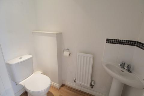 18 Derisley Close, Byfleet, West Byfleet, KT14 7QA