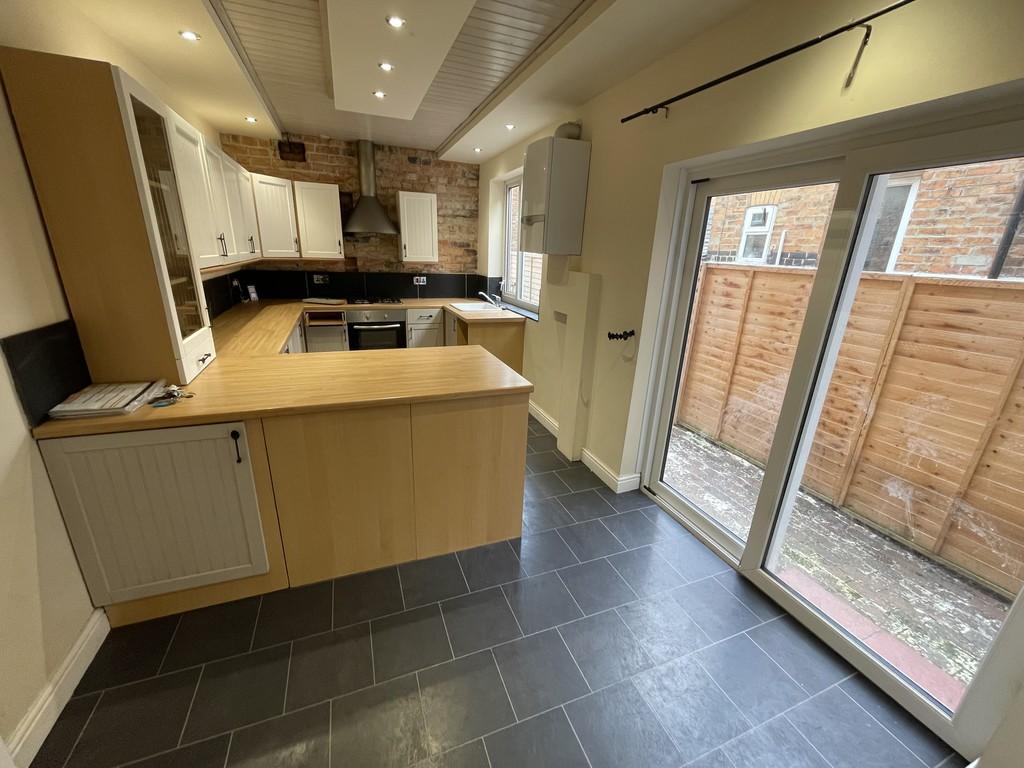 Gordon Street, Scarborough 3 bed terraced house £725 pcm (£167 pw)