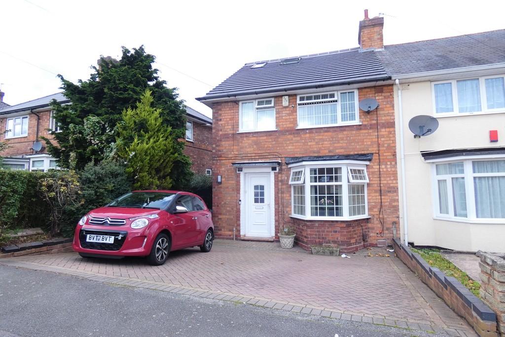 Aylesbury Crescent, Kingstanding... 4 bed end of terrace house £230,000