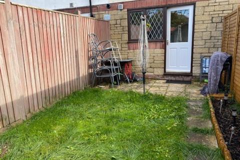 17 Campion Close, Weston-super-mare, BS22 8QJ
