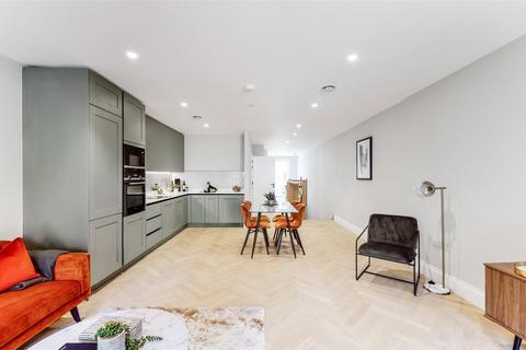 2 bedroom flat for sale, Plaza Collection, London NW7