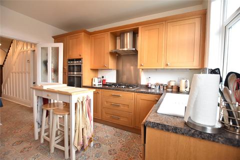 130 Austhorpe Road, Leeds, LS15 8EJ