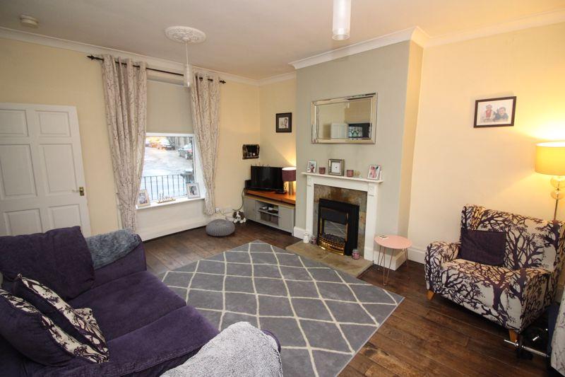 Stainland Road, Stainland 3 bed cottage £185,000