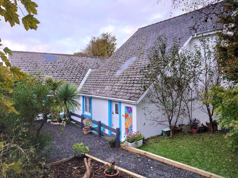 Eglwyswrw, Between Cardigan & Newport 5 bed detached house £379,950