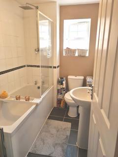 18 Smedley Close, Nottingham, NG8 5BZ