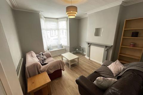 4 bedroom house share to rent, 30 Harefield Road, Ecclesall