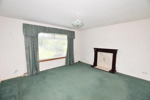 9 Hollybush Road, Crieff, PH7 3QD