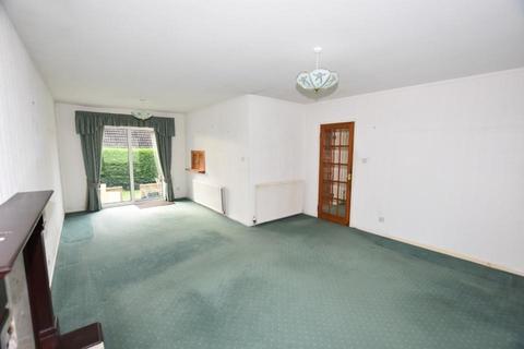 9 Hollybush Road, Crieff, PH7 3QD