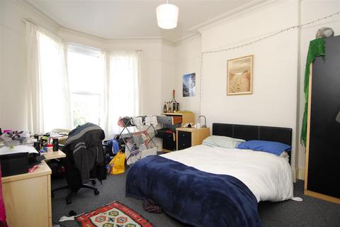 8 bedroom house to rent, St Lawrence Road, Plymouth PL4