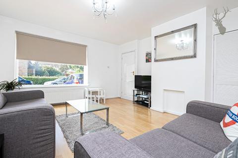 42 Green Glade, Theydon Bois, Epping, CM16 7LZ
