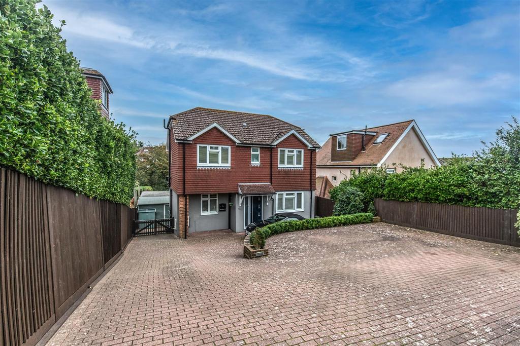 Falmer Road, Woodingdean 6 bed detached house £895,000