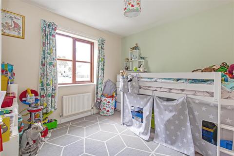 2 Michlow Close, Bradwell, Hope Valley, S33 9GF