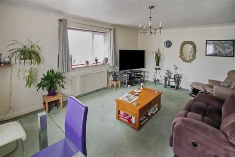 1 bedroom flat for sale - Bitterne Road, Southampton
