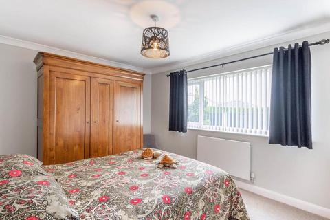 30 All Hallowes Drive, Tickhill, Doncaster, DN11 9JS
