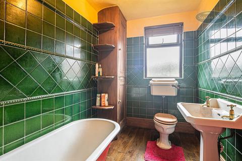 214 Green Road, Penistone, Sheffield, S36 6BG